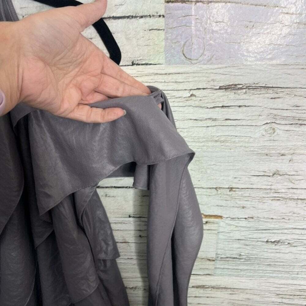 Bcbgmaxazria silver gray tiered ruffle one shoulder dress agate size small - Picture 10 of 10